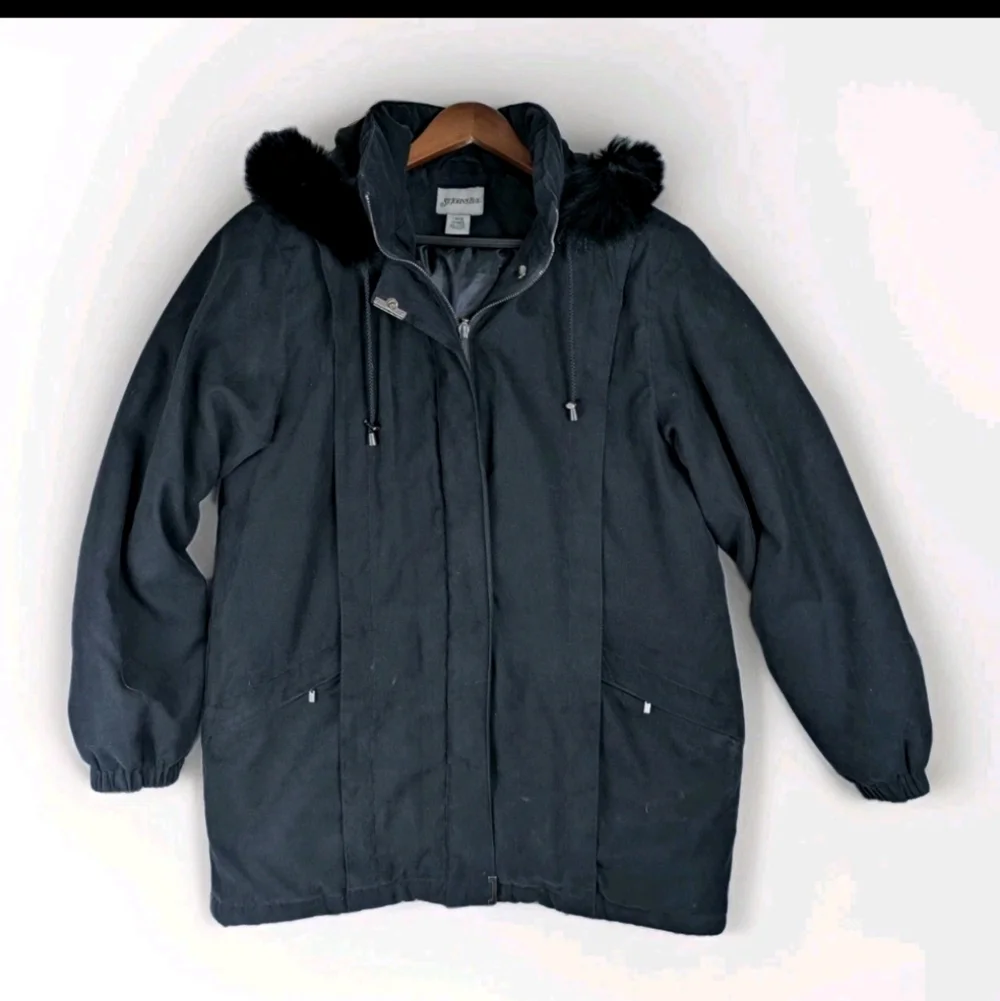 St. John’s Bay Women’s Large Black Winter Parka Faux Fur Trim Hood Coat